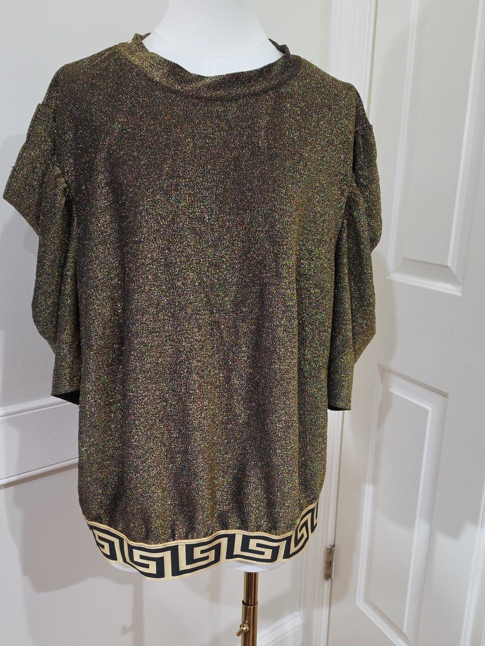 Julia by Love J Metallic Gold Knit Puff Sleeve Top Greek Key Hem Plus Size 1X